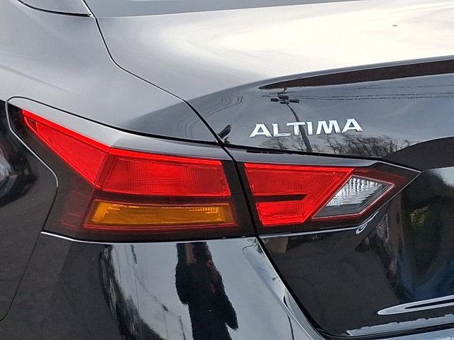 used 2022 Nissan Altima car