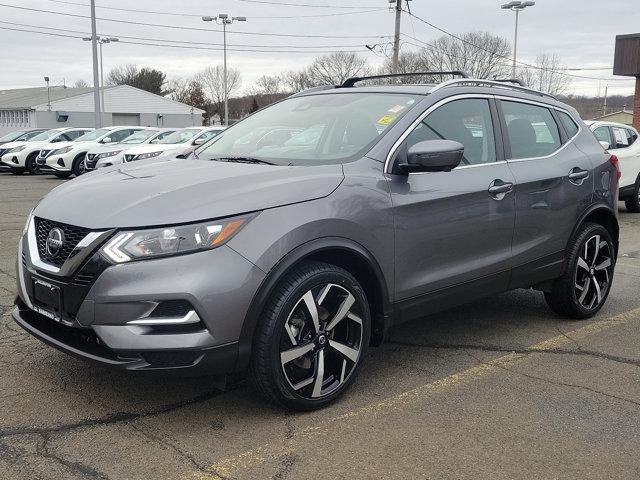 used 2020 Nissan Rogue Sport car, priced at $26,366