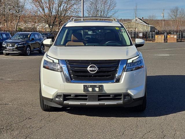 used 2023 Nissan Pathfinder car