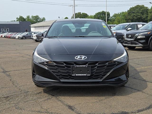 used 2023 Hyundai Elantra car