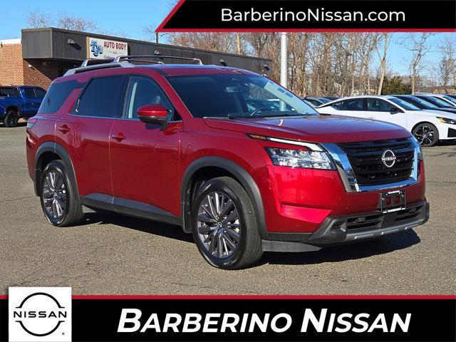 used 2023 Nissan Pathfinder car, priced at $36,899