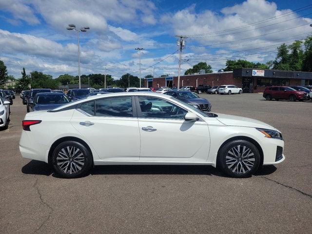 used 2023 Nissan Altima car