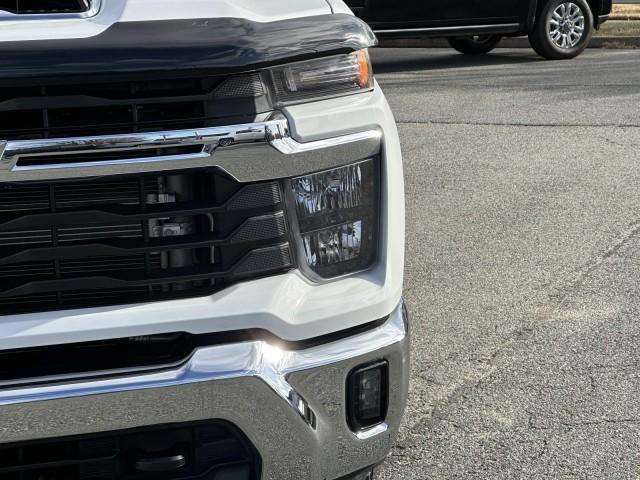 used 2024 Chevrolet Silverado 3500 car, priced at $65,998