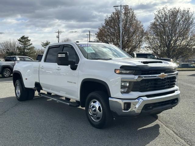 used 2024 Chevrolet Silverado 3500 car, priced at $65,998