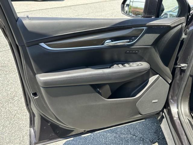 used 2017 Cadillac XT5 car, priced at $23,498
