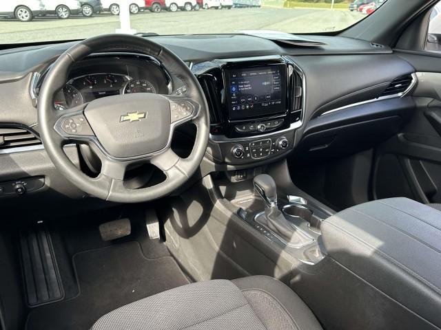 used 2023 Chevrolet Traverse car, priced at $33,498
