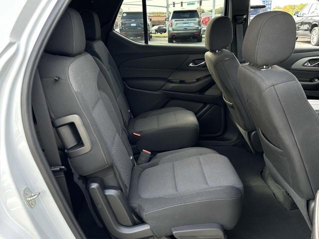 used 2023 Chevrolet Traverse car, priced at $33,498