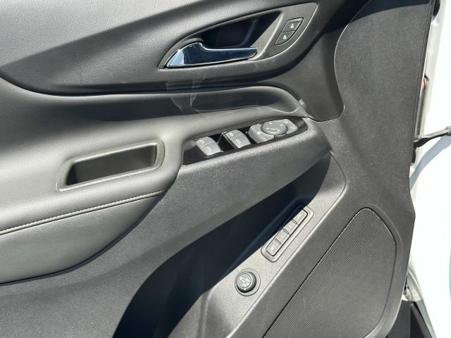 used 2022 Chevrolet Equinox car, priced at $25,998