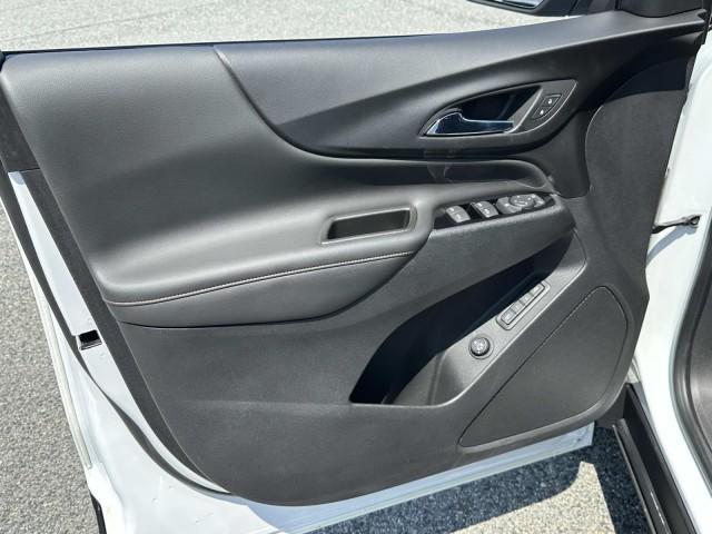 used 2022 Chevrolet Equinox car, priced at $25,998