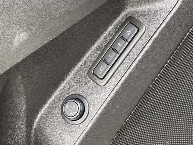 used 2023 Chevrolet Equinox car, priced at $22,998