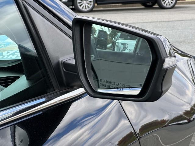 used 2023 Chevrolet Equinox car, priced at $22,998