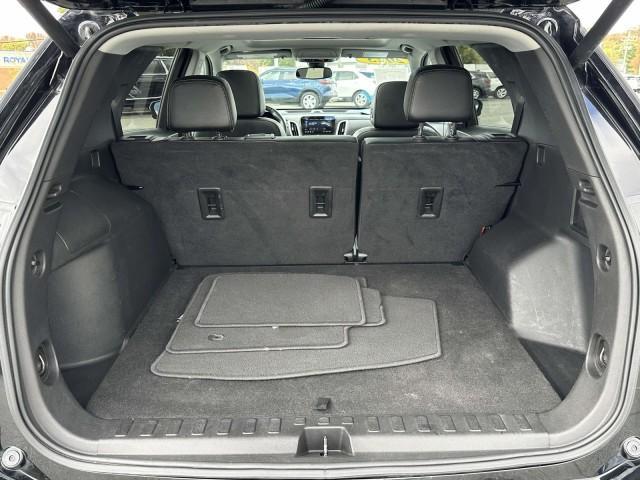 used 2023 Chevrolet Equinox car, priced at $22,998