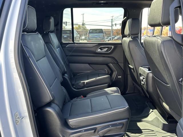 used 2022 GMC Yukon XL car, priced at $60,998