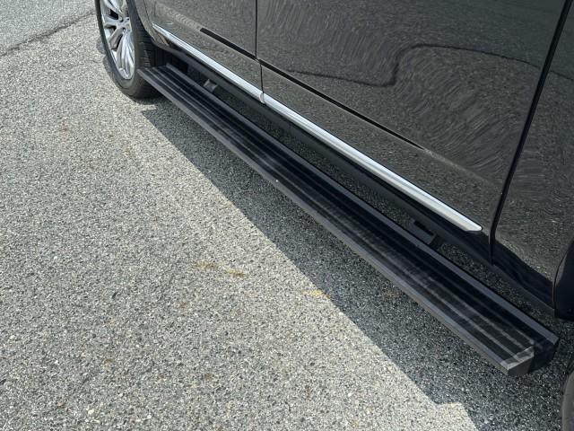 used 2022 GMC Yukon XL car, priced at $60,998