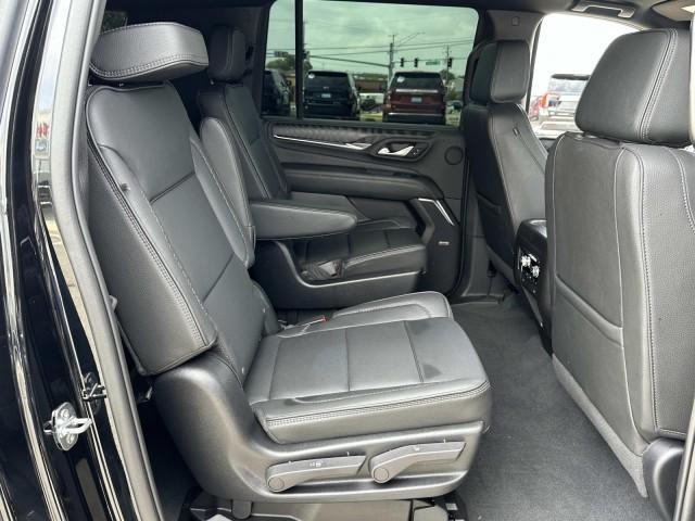 used 2022 GMC Yukon XL car, priced at $60,998