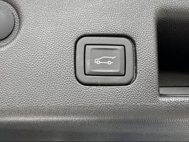 used 2024 Chevrolet Equinox car, priced at $28,998
