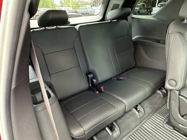 used 2023 Chevrolet Traverse car, priced at $35,998
