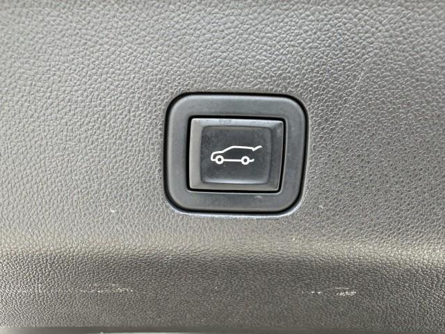 used 2022 GMC Yukon car, priced at $63,998