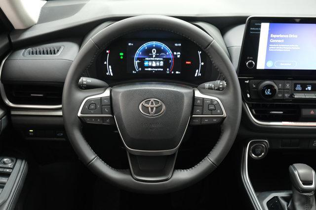 used 2025 Toyota Grand Highlander car, priced at $43,995