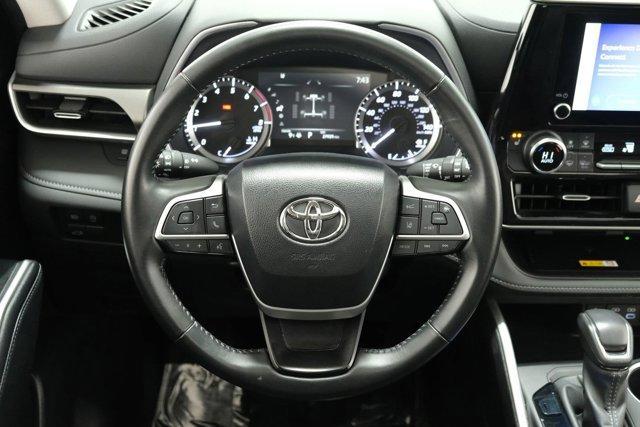 used 2024 Toyota Highlander car, priced at $42,488