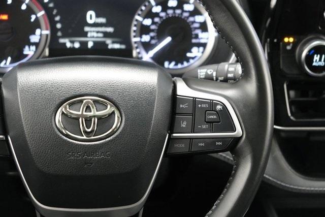 used 2023 Toyota Highlander car, priced at $40,488