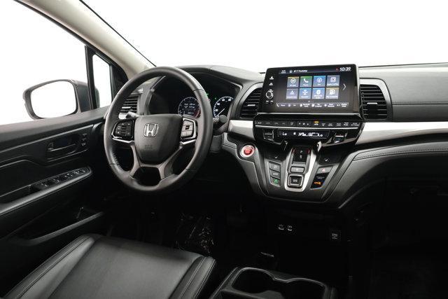 used 2025 Honda Odyssey car, priced at $37,998