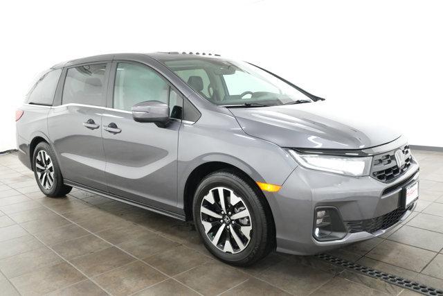 used 2025 Honda Odyssey car, priced at $37,998