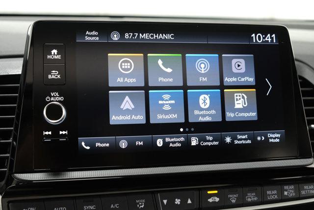 used 2025 Honda Odyssey car, priced at $37,998