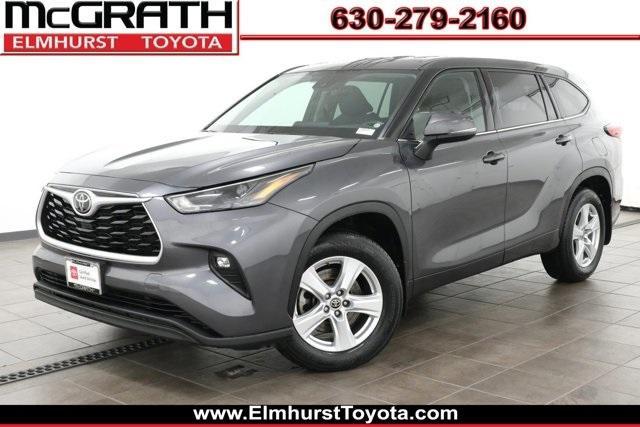 used 2022 Toyota Highlander car, priced at $29,888