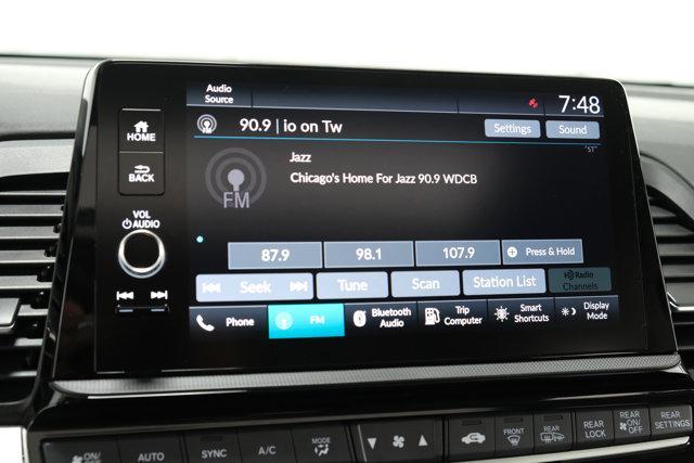 used 2025 Honda Odyssey car, priced at $38,425