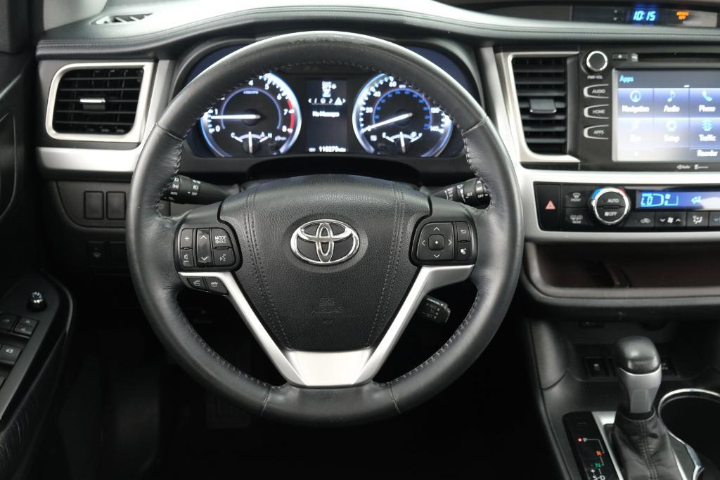 used 2015 Toyota Highlander car, priced at $19,488