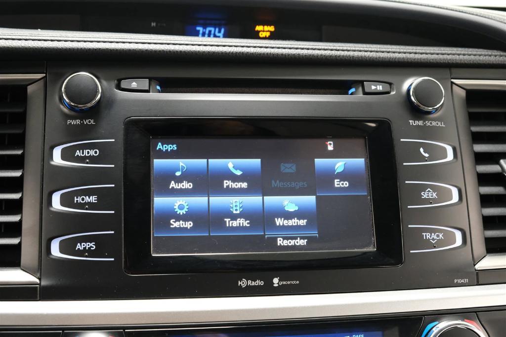 used 2015 Toyota Highlander car, priced at $17,488
