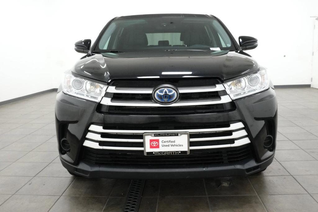 used 2019 Toyota Highlander Hybrid car, priced at $27,488