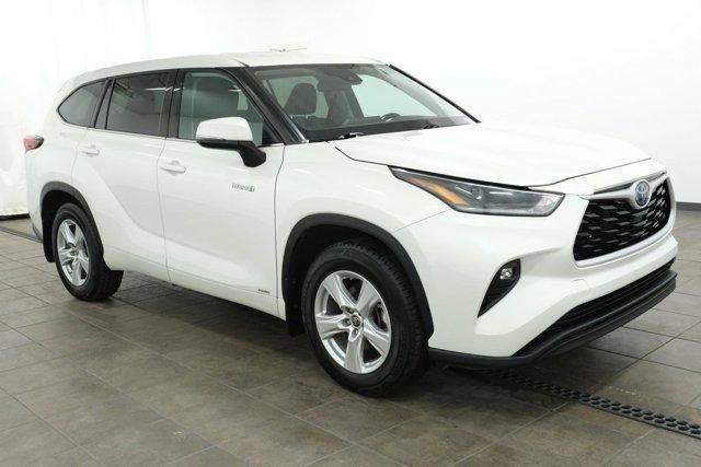 used 2021 Toyota Highlander Hybrid car, priced at $34,288