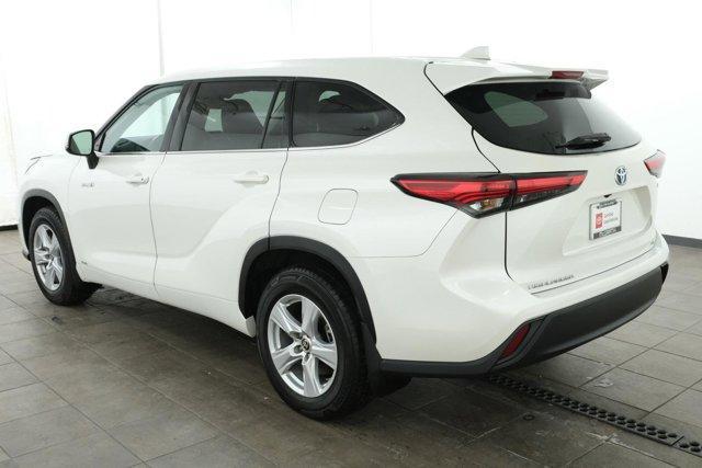 used 2021 Toyota Highlander Hybrid car, priced at $34,288