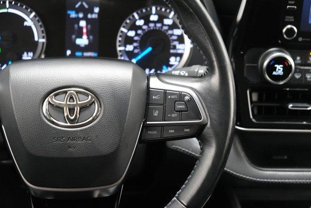 used 2021 Toyota Highlander Hybrid car, priced at $34,288