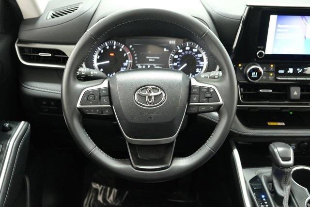 used 2024 Toyota Highlander car, priced at $42,488