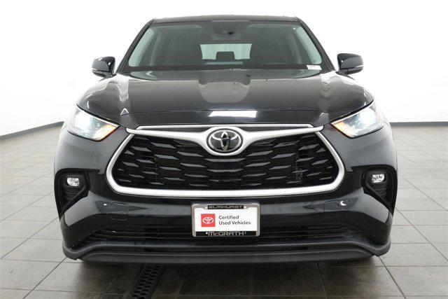used 2023 Toyota Highlander car, priced at $27,888