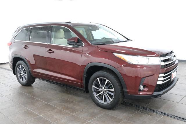used 2018 Toyota Highlander car, priced at $23,885