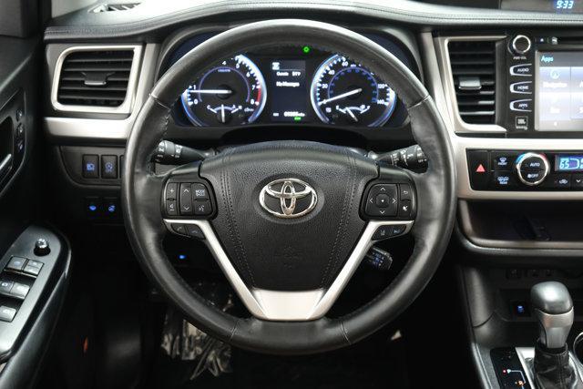 used 2019 Toyota Highlander car, priced at $31,688