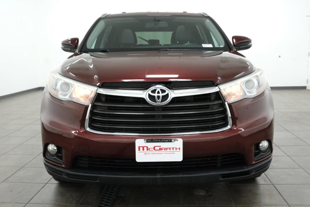 used 2015 Toyota Highlander car, priced at $16,994