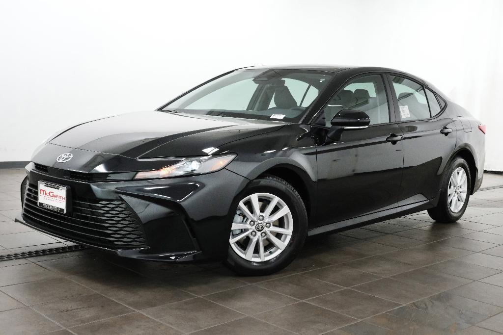 used 2025 Toyota Camry car, priced at $30,988