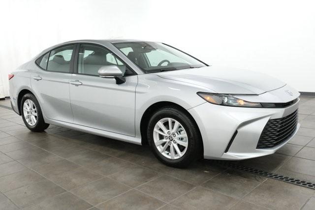 used 2025 Toyota Camry car, priced at $30,998