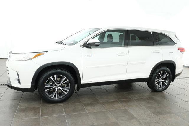 used 2019 Toyota Highlander Hybrid car, priced at $23,844