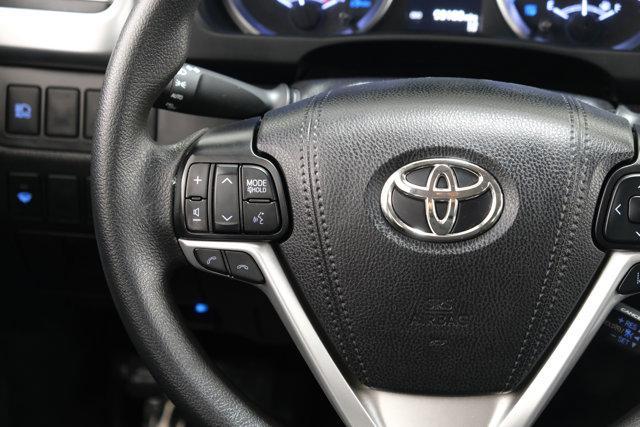 used 2019 Toyota Highlander Hybrid car, priced at $23,844
