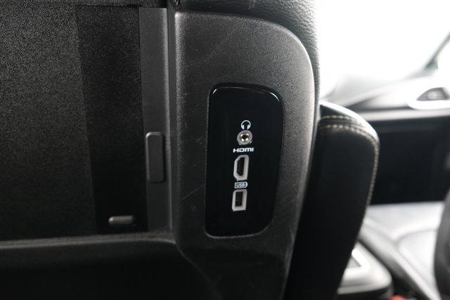 used 2020 Chrysler Pacifica car, priced at $19,777