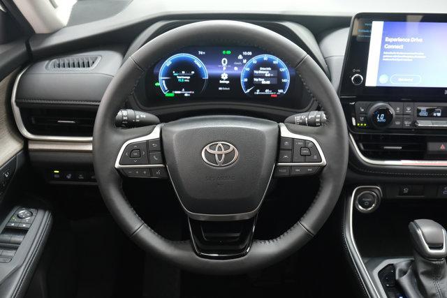 used 2025 Toyota Grand Highlander car, priced at $56,888