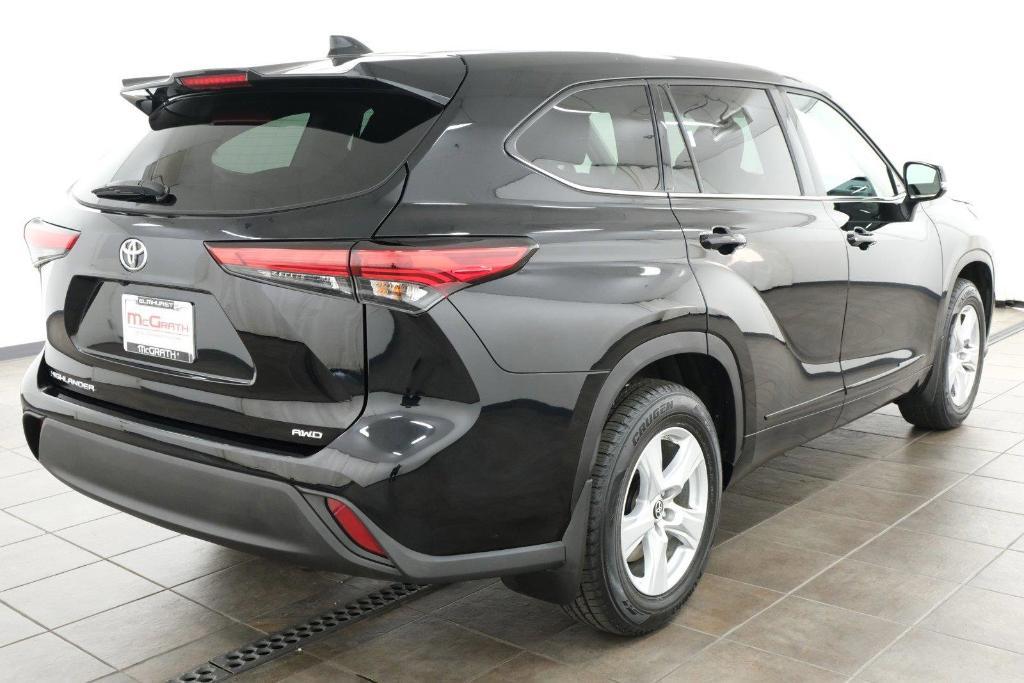 used 2021 Toyota Highlander car, priced at $29,998