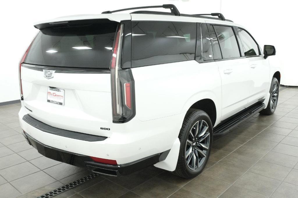 used 2022 Cadillac Escalade ESV car, priced at $83,737