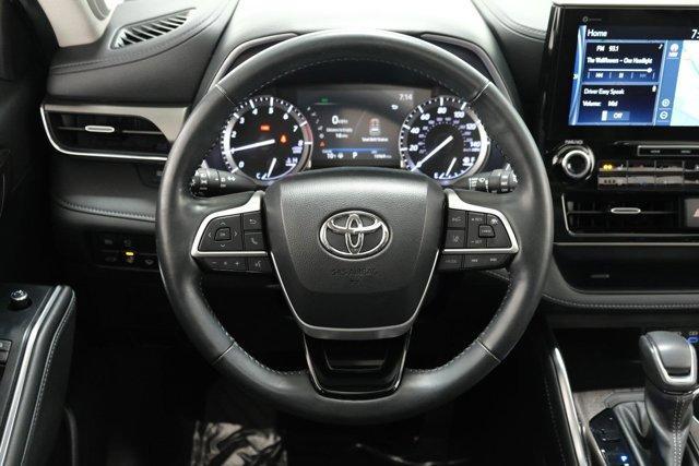 used 2022 Toyota Highlander car, priced at $42,888